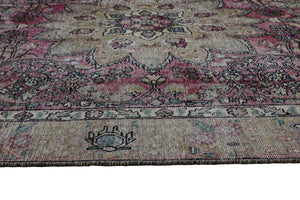 DISTRESSED Vintage Persian Rug, 194 x 304 cm