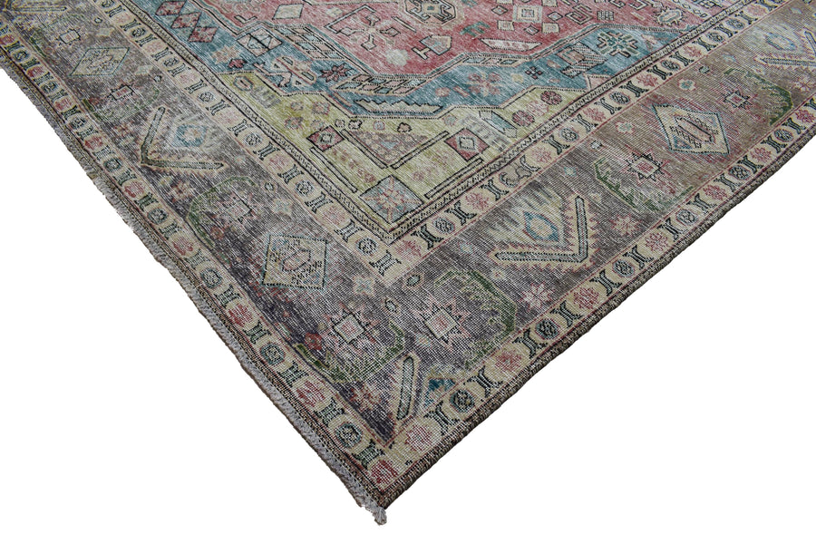 DISTRESSED Vintage Persian Rug, 297 x 372 cm