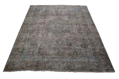 DISTRESSED Vintage Persian Rug, 290 x 378 cm