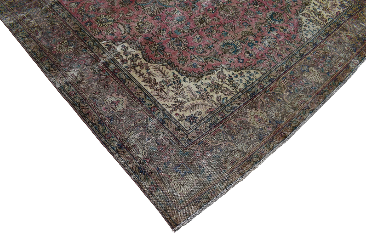 Vintage Distressed Persian Rug – Wheat Mist