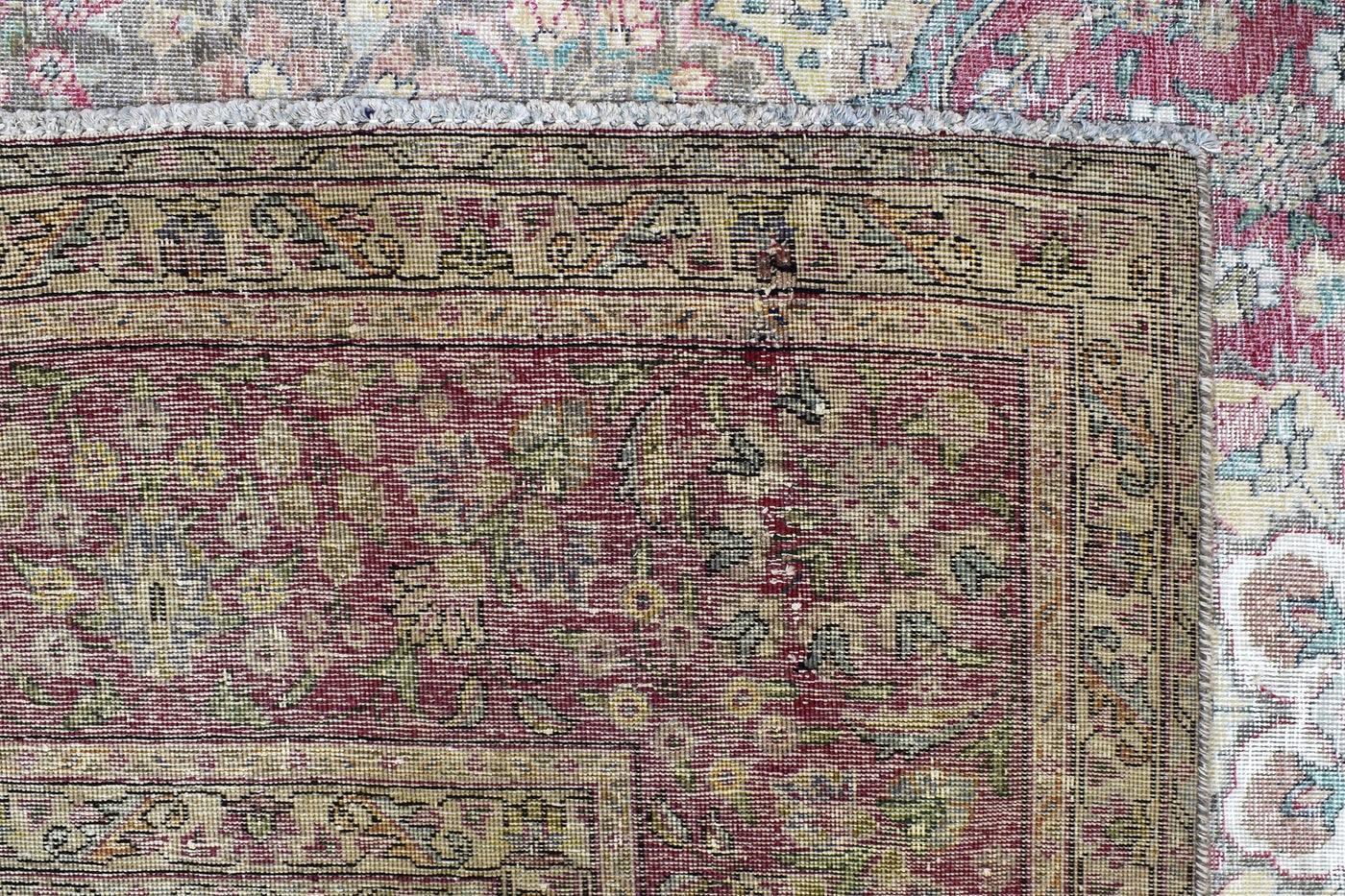 Vintage Distressed Persian Rug – Fawn Relic