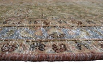 DISTRESSED Vintage Persian Rug, 295 x 400 cm