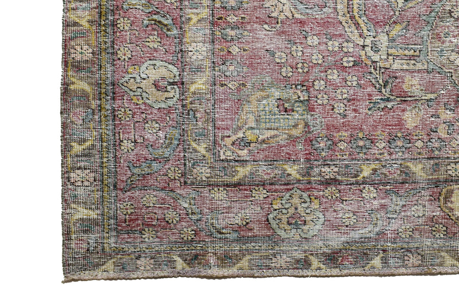 DISTRESSED Vintage Persian Rug, 195 x 284 cm