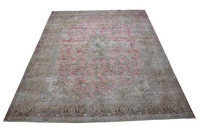 DISTRESSED Vintage Persian Rug, 305 x 408 cm