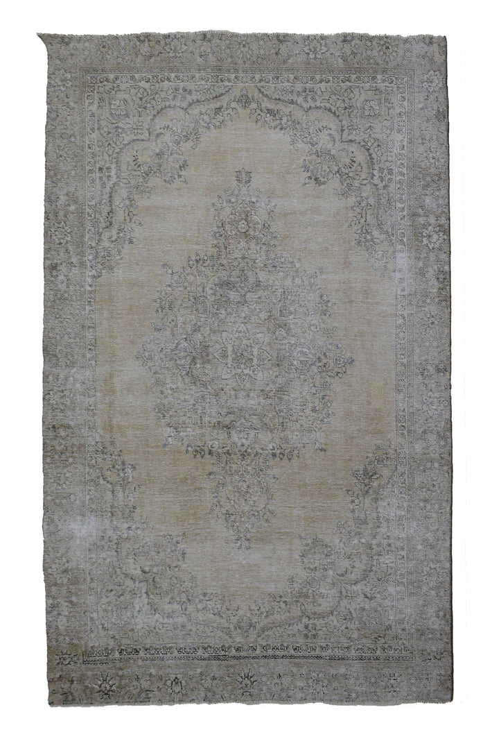 DISTRESSED Vintage Persian Rug, 221 x 315 cm