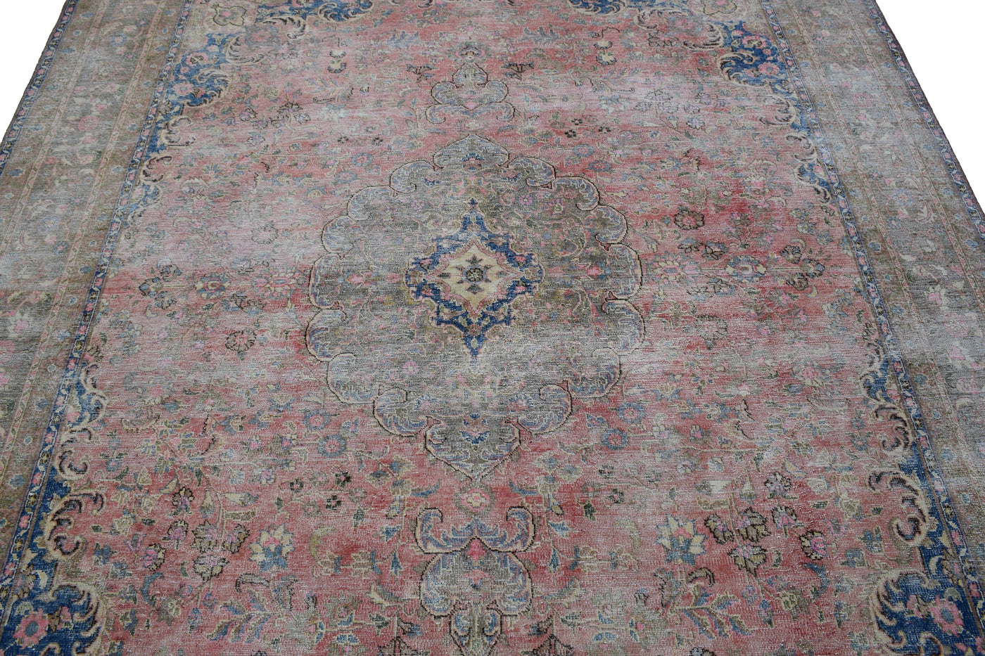 Vintage Distressed Persian Rug – Ivory Whisper