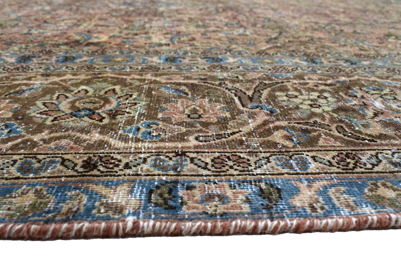 Vintage Distressed Persian Rug – Wheat Drift