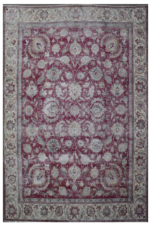 Distressed hand knotted vintage Persian rug 290x377 cm with faded red field and allover floral pattern