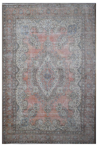 Distressed hand knotted vintage Persian rug 282x395 cm with faded terracotta field and central medallion design
