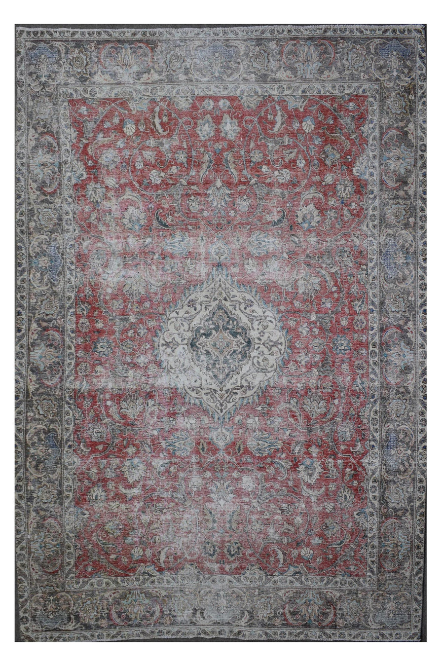 Distressed hand knotted vintage Persian rug 253x327 cm with faded red field and central medallion