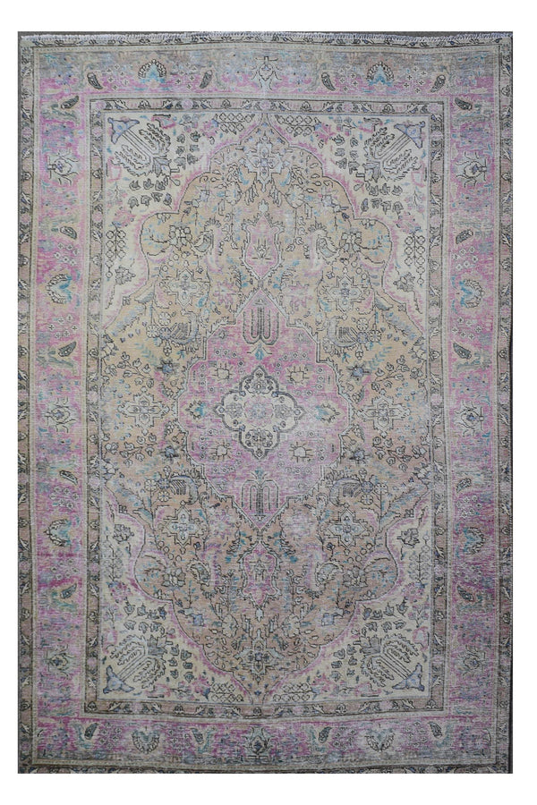 Distressed hand knotted vintage Persian rug 194x292 cm with faded pastel medallion design
