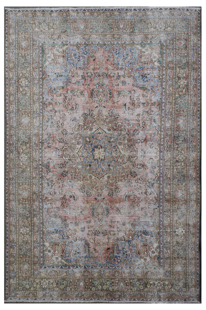 DISTRESSED Hand Knotted Vintage Persian Rug, 188 x 288 cm (Clearance)